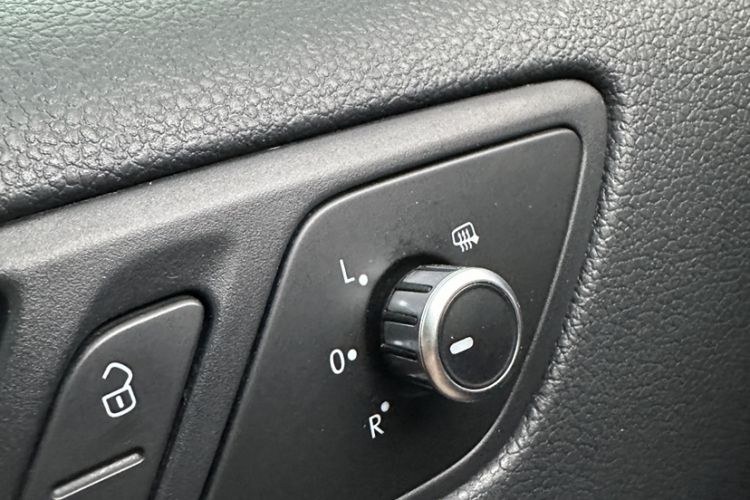 Used Volkswagen Sagitar 2014 1.4TSI Automatic Luxury Model
