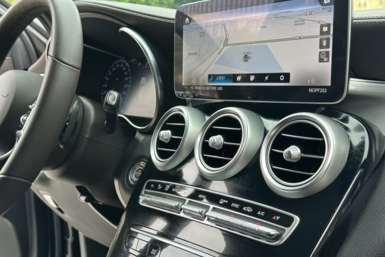 Used Mercedes-Benz GLC 2022 Facelifted GLC 260 L 4MATIC Dynamic Edition
