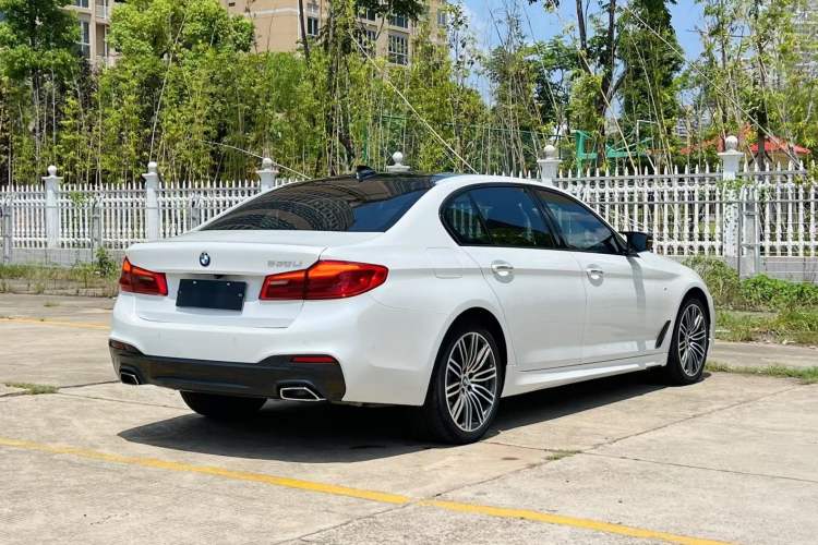 Used BMW 5 Series 2018 Restyled 530Li Luxury Edition M Sport Package
