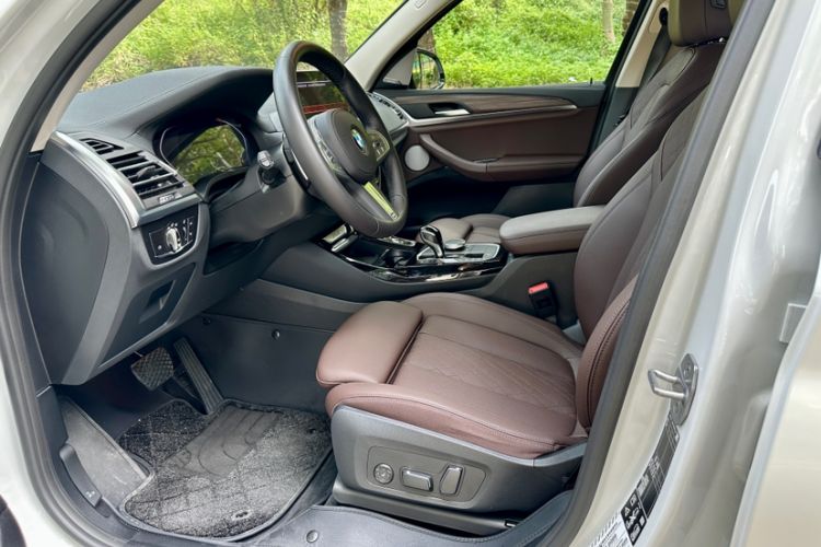 Used BMW X3 2023 Restyled xDrive30i Leading Edition M Night Sky Package
