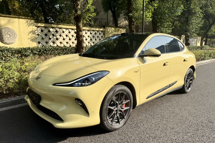 Used  LS6 2025 Ultra-Long Range Lingxi Intelligent Driving Edition
