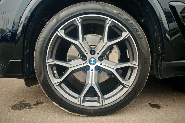 Used BMW X5 2023 xDrive 30Li Luxury M Sport Night Edition Package
