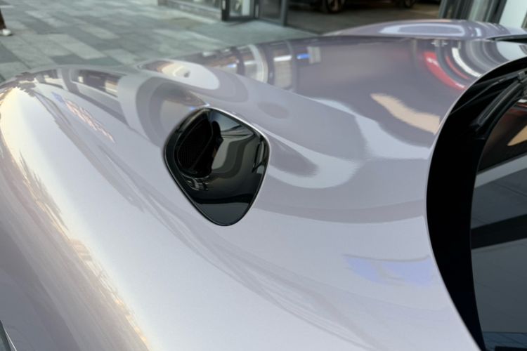 Used  YU7 2025 Ultra-Long Range High-Performance All-Wheel-Drive Max Edition