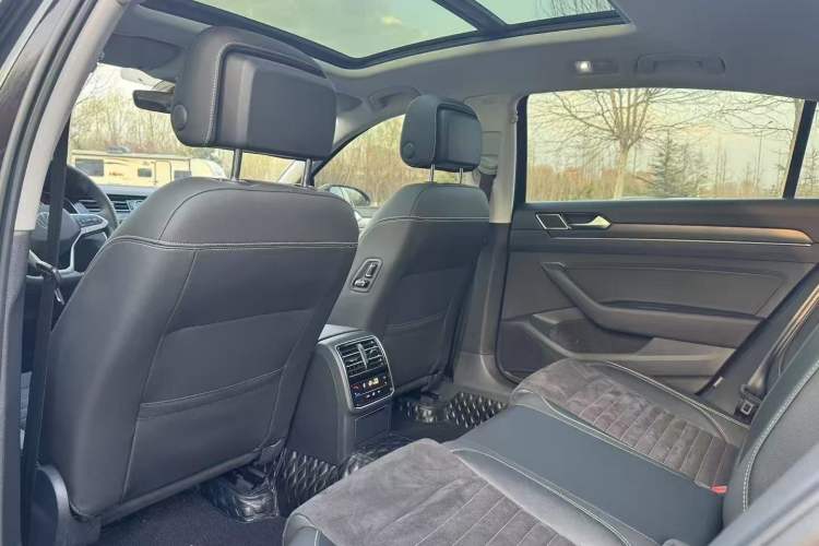 Used Volkswagen Magotan 2020 330TSI DSG Luxury Edition