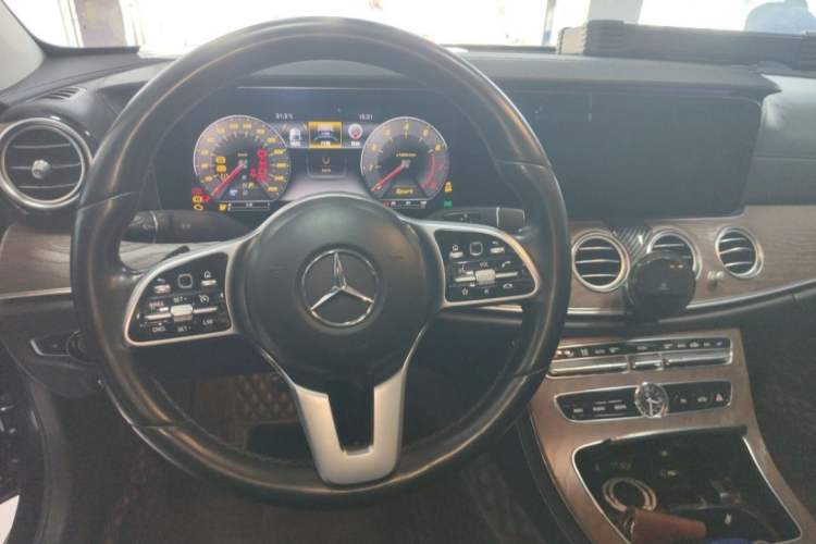 Used Mercedes-Benz E-Class 2019 Facelifted E 300 L Stylish Version

