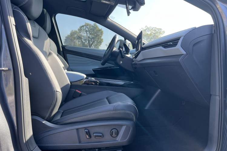 Used Volkswagen ID.4 X 2022 Pure Long-Range Edition
