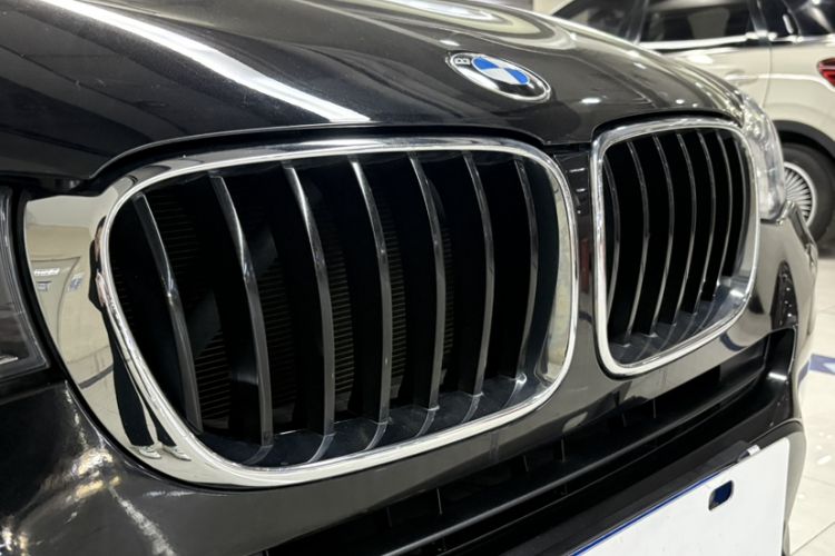 Used BMW X3 2016 sDrive20i
