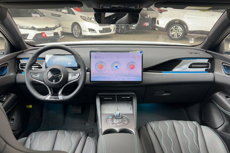 Used BYD Seal 06 New Energy 2024 DM-i 120KM Flagship Model
