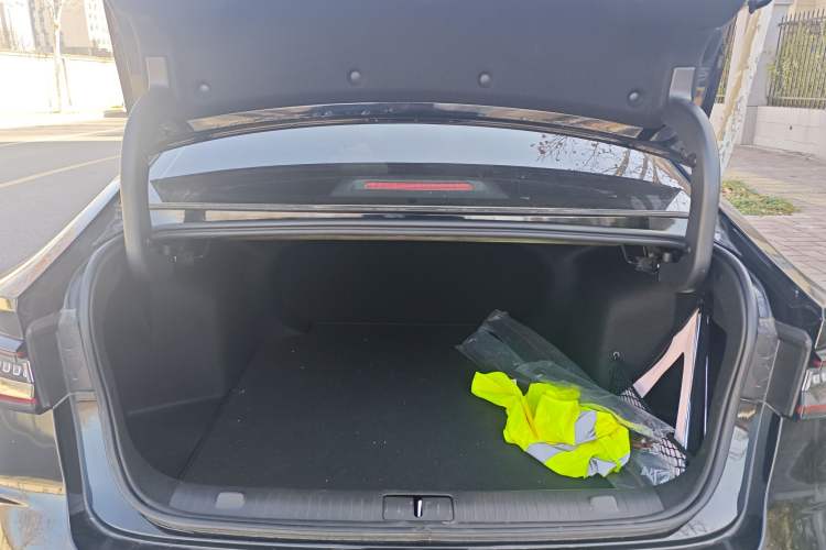 Used Chery Arrizo 8 2025 1.6T DCT Smart