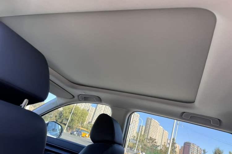 Used Honda Breeze 2023 240TURBO Two-Wheel-Drive Prestige Edition 5 Seats
