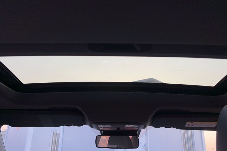 Used Dongfeng Aeolus Yixuan 2022 230T Automatic Adaptive-Beam Knight Edition
