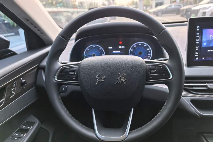 Used Hongqi E-QM5 2023 Revised Version Basic Travel Edition