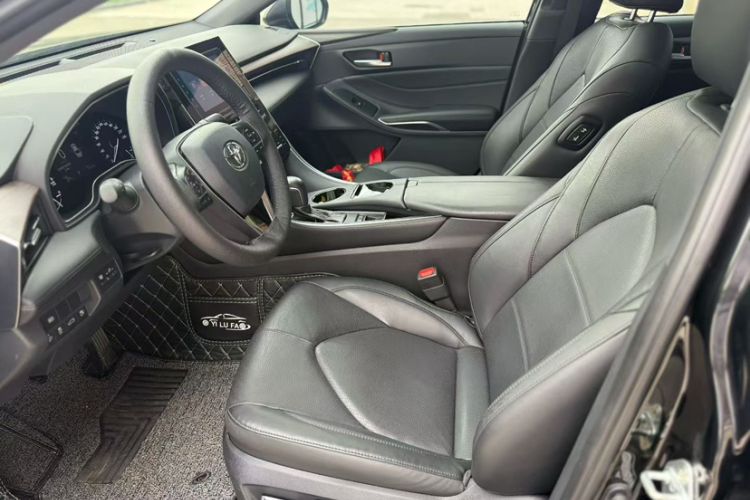 Used Toyota Avalon 2023 2.0L Premium Edition
