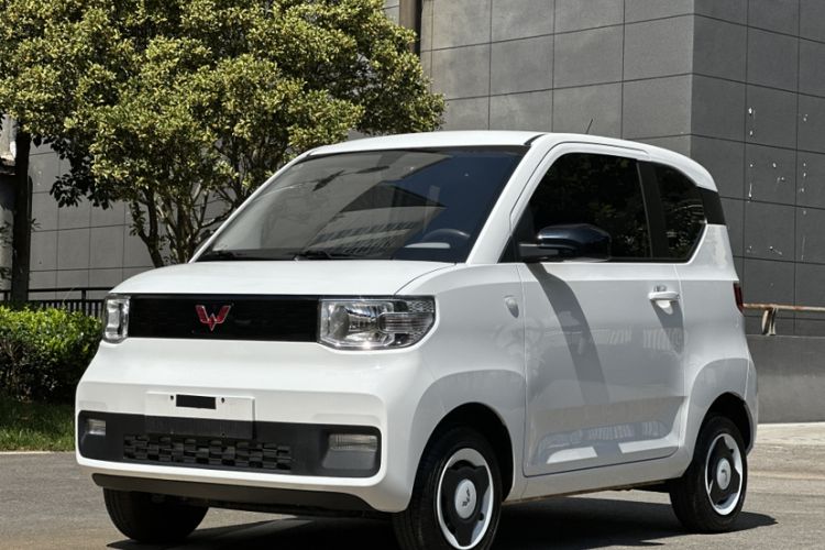 Used Wuling Hongguang MINIEV 2022 Easy Version Lithium Iron Phosphate
