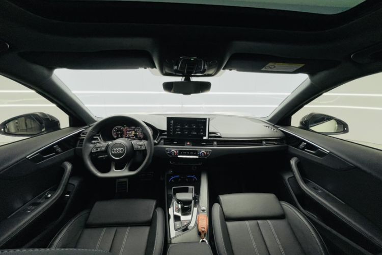 Used Audi A4L 2024 40 TFSI Luxury Dynamic Edition
