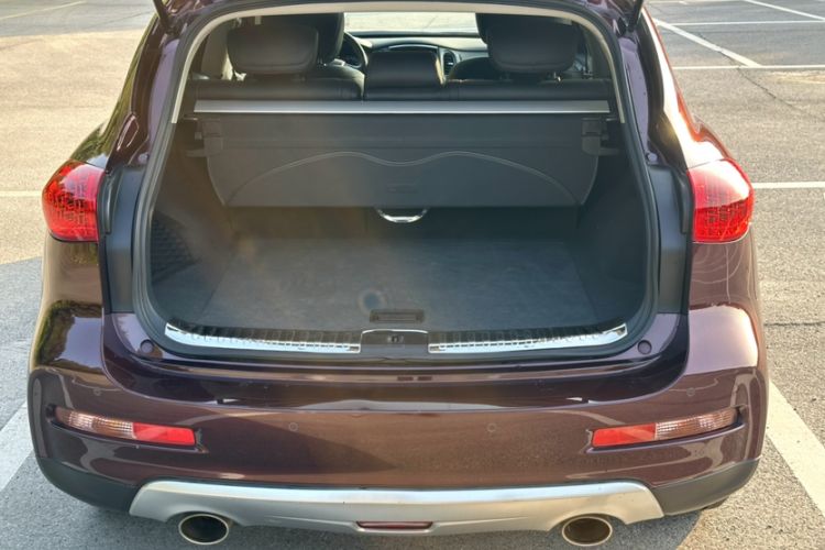 Used Infiniti QX50 2015 2.5L Comfort Edition
