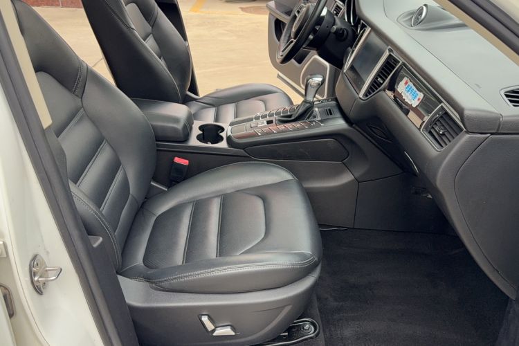 Used Zotye SR9 2017 2.0T Automatic Ultimate Edition
