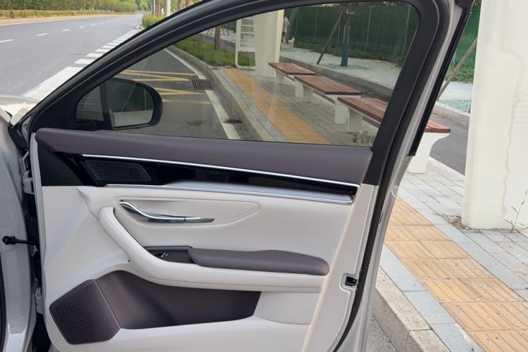 Used BYD Song PLUS New Energy 2025 EV Intelligent Driving Edition 520km Luxury Model
