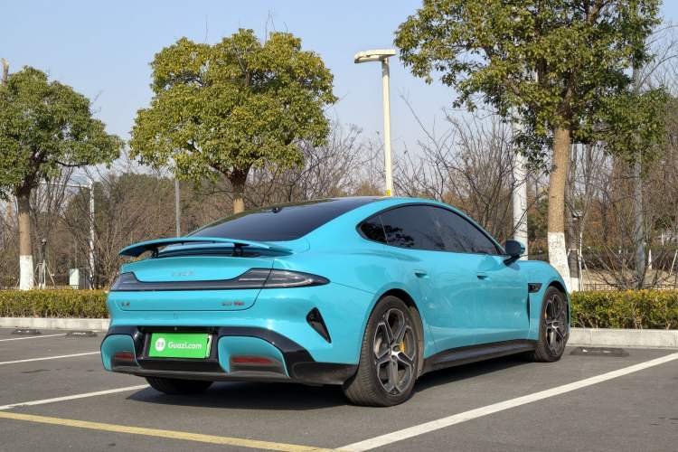 Used  SU7 2024 Four-Wheel Drive Ultra-Long Range Advanced Intelligent Driving Max Edition
