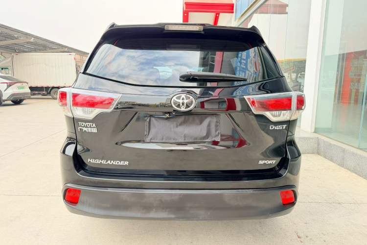 Used Toyota Highlander 2015 2.0T Two-Wheel Drive Luxury Edition 7 Seats