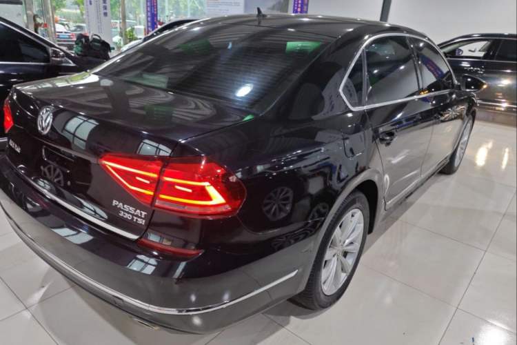 Used Volkswagen Passat 2016 330TSI DSG Prestige Edition
