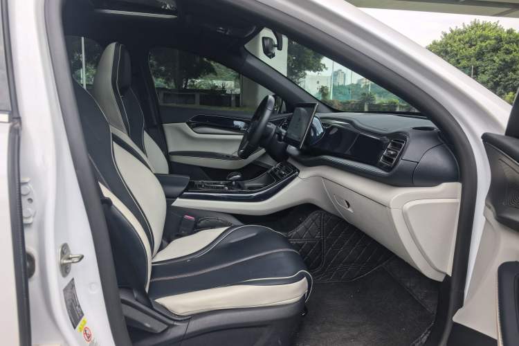 Used BYD Qin PLUS 2021 DM-i 55KM Flagship Model
