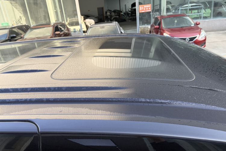 Used VOYAH Dream 2025 PHEV Four-Wheel-Drive Flagship Kunpeng Edition
