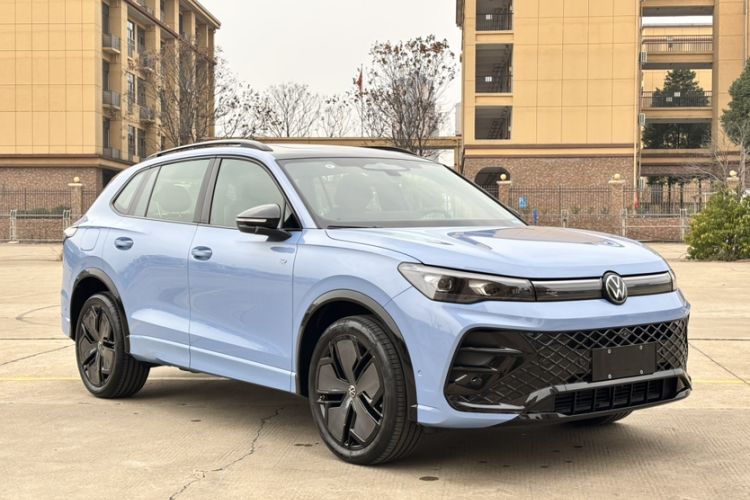 Used Volkswagen Tiguan L 2024 PRO 380TSI Four-Wheel Drive R-Line Prestige Edition
