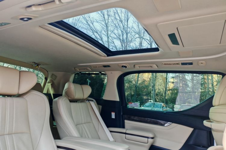 Used Toyota Alphard 2020 Dual-Engine 2.5L Prestige Edition
