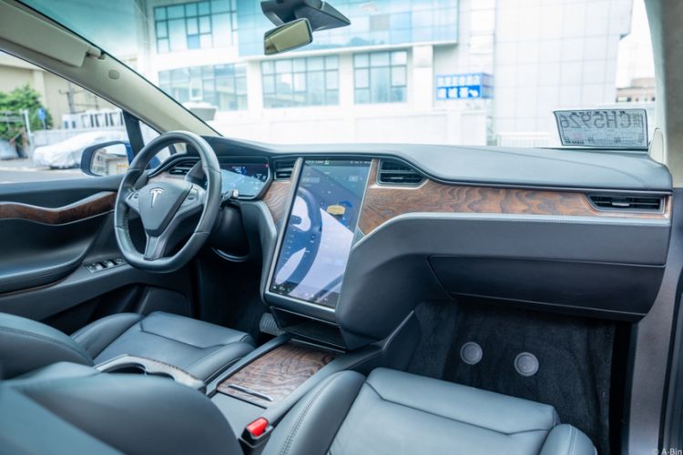 Used Tesla Model X 2017 X 100D Long Range Edition
