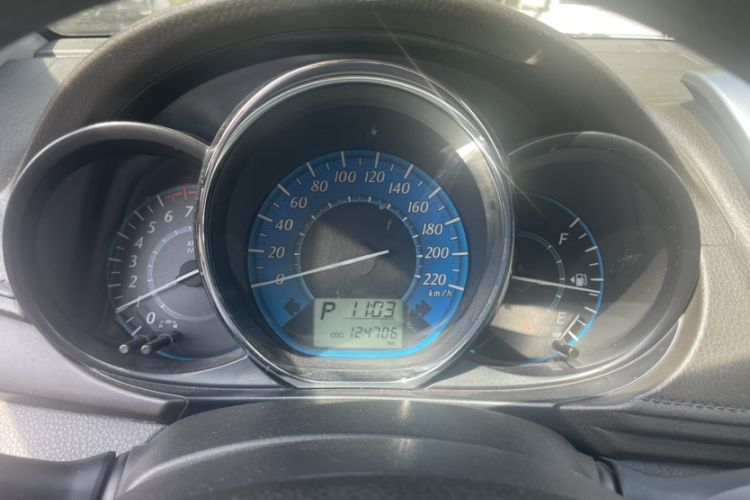 Used Toyota YARiS L 2015 1.5E Automatic Charm Edition
