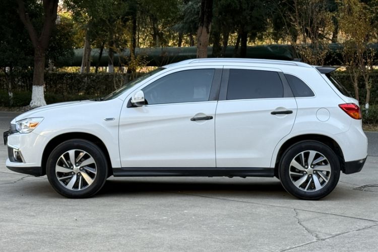 Used Mitsubishi ASX 2020 2.0L CVT Smart Edition
