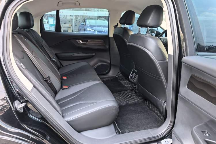 Used Hongqi E-QM5 2023 Revised Version Basic Travel Edition