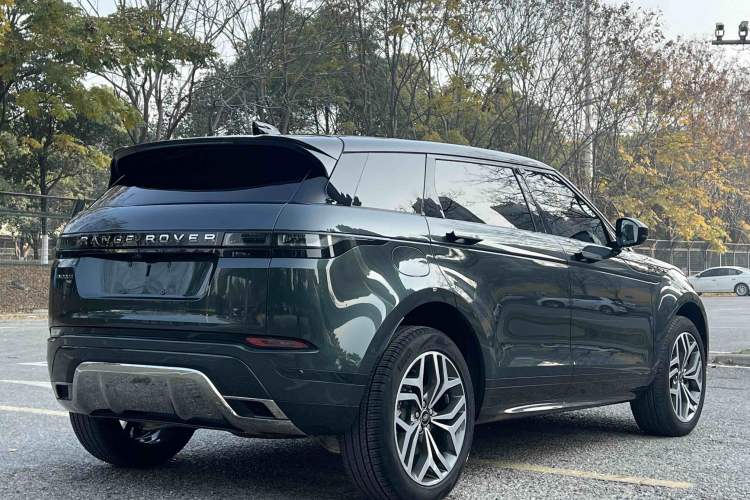 Used Land Rover Range Rover Evoque 2021 Range Rover Velar L 249PS R-Dynamic First Edition
