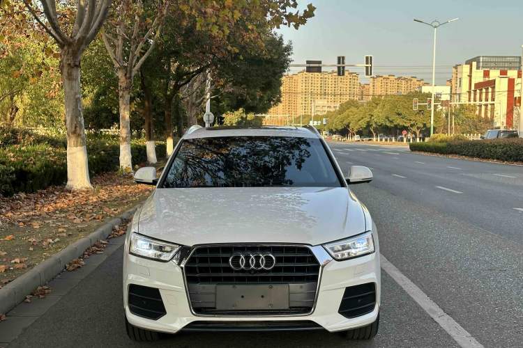 Used Audi Q3 2018 30th Anniversary Edition 35 TFSI Fashion Model
