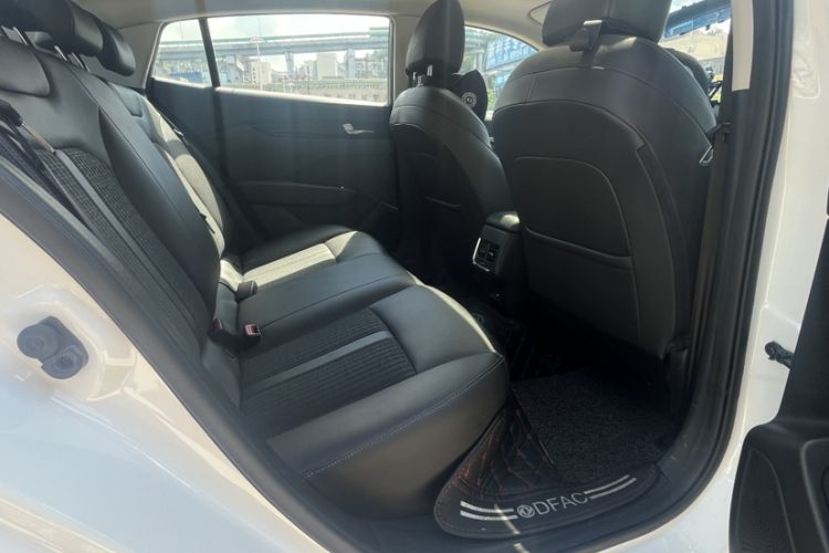 Used Dongfeng Aeolus Yixuan 2020 230T Automatic Glare-Proof Dark Knight Edition
