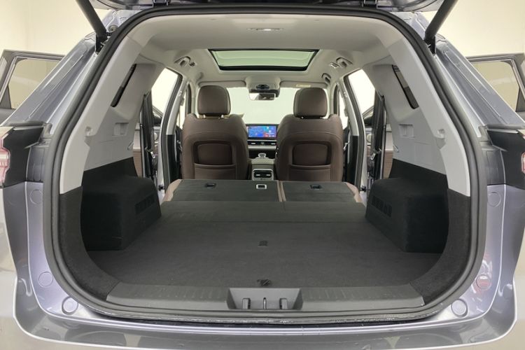 Used Chery Tiggo 8 PRO 2024 Champion Edition 390T Two-Wheel Drive Aoshi Version 5 Seats
