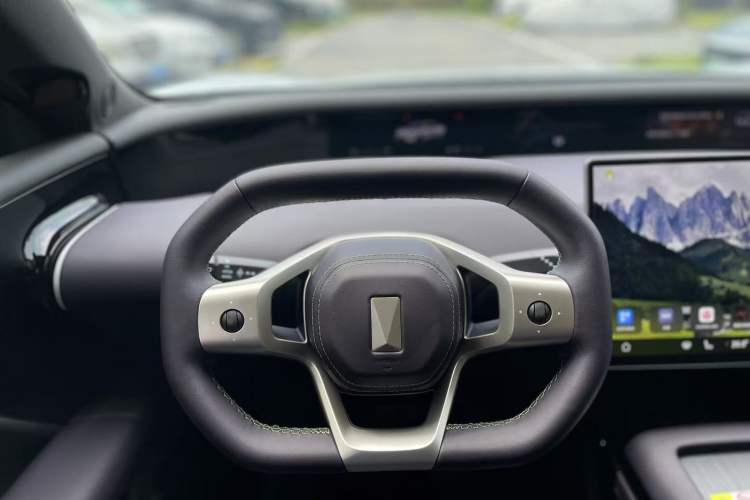 Used  07 2024 Pro+ All-Electric Version