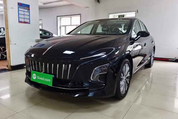 Used Hongqi E-QM5 2024 610 km PLUS
