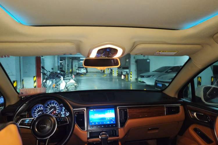 Used Zotye SR9 2017 2.0T Automatic Ultimate Light Edition
