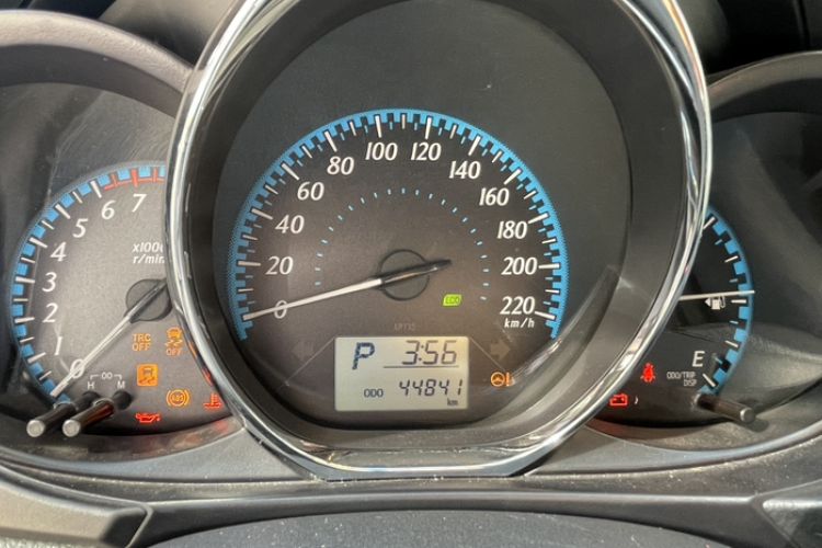 Used Toyota YARiS L 2019 1.5E CVT Dynamic Edition China VI compliant
