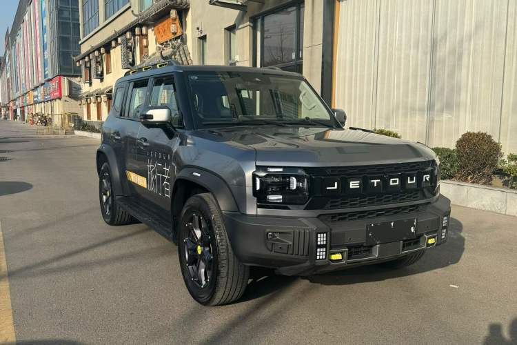 Used JETOUR Traveler 2023 2.0T All-Wheel-Drive CrossPRO
