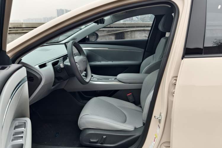 Used XPeng MONA M03 2024 620 with Ultra-Long Range
