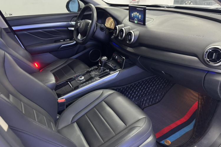 Used Wey VV7 2017 2.0T Ultra-Luxury Version
