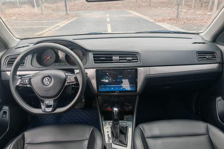 Used Volkswagen Lavida 2019 Lavida Start 1.5L Automatic Trendy Version China VI Standard
