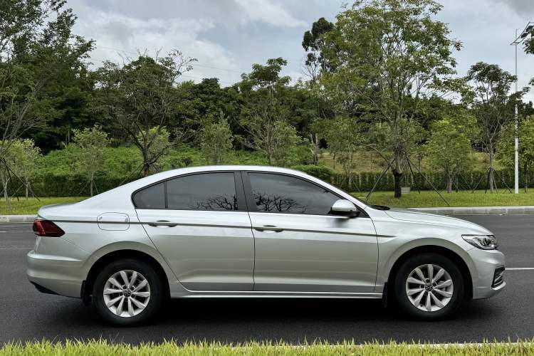 Used Volkswagen Bora 2021 1.5L Automatic Fashionable Smart Connectivity Version
