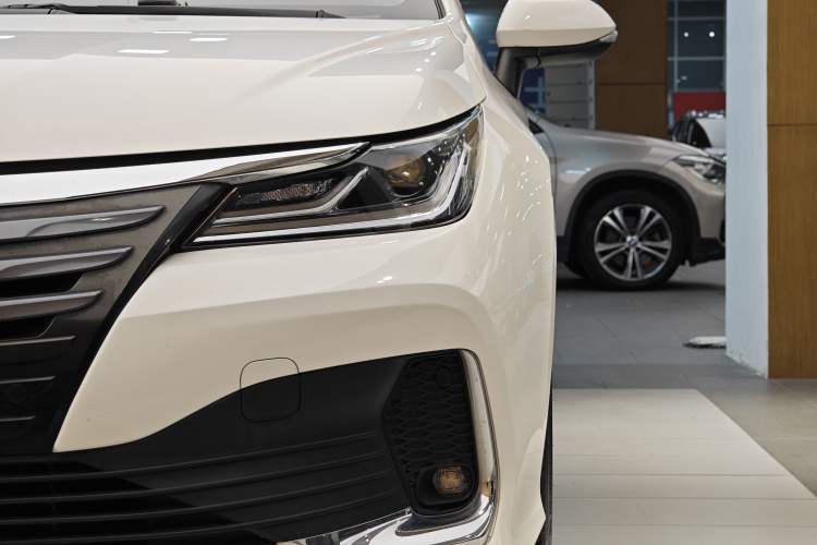 Used Toyota Allion 2021 2.0L Deluxe Edition