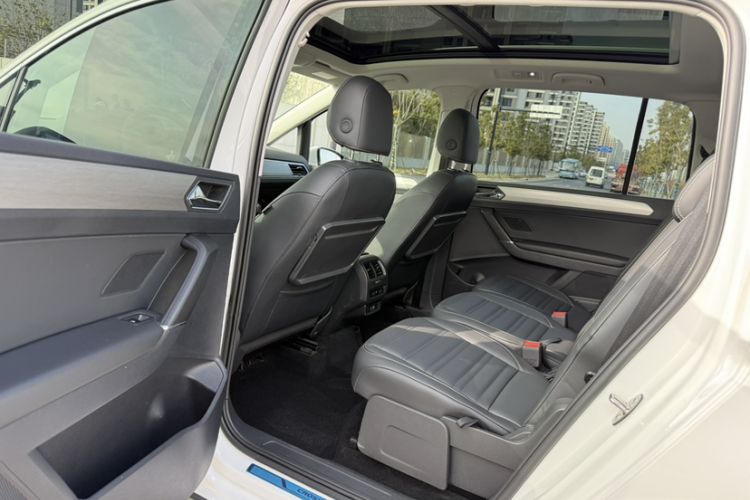 Used Volkswagen Touran 2021 Volkswagen Touran L 280TSI DSG Boundary Edition 7-Seater