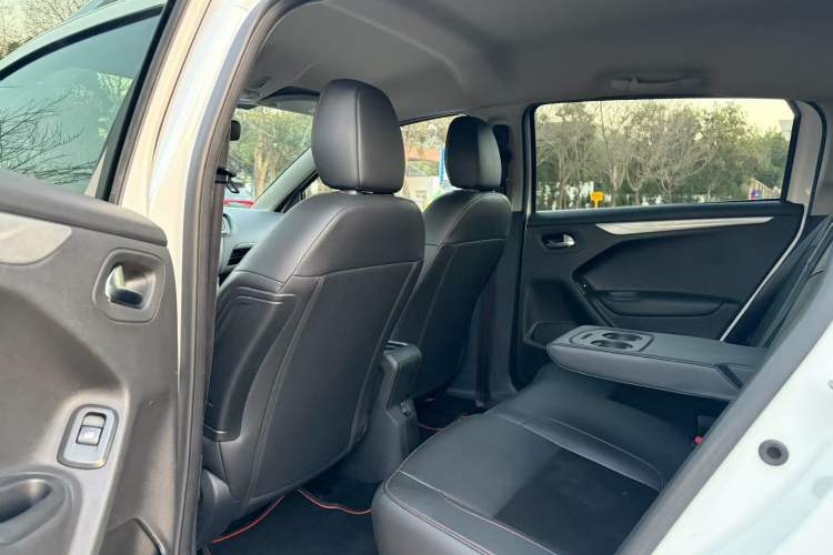 Used Citroen C3-XR 2015 1.6THP Automatic Smart Model