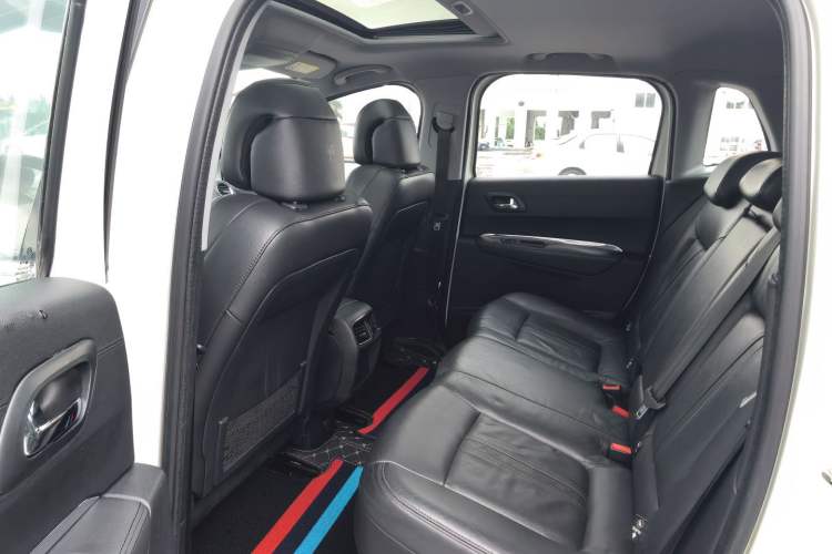 Used Peugeot 3008 2013 2.0L Automatic Trend Edition
